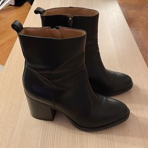 (Final SALE!!) Franco Sarto Owens, Size: 7M, Color: Black Bally Leather